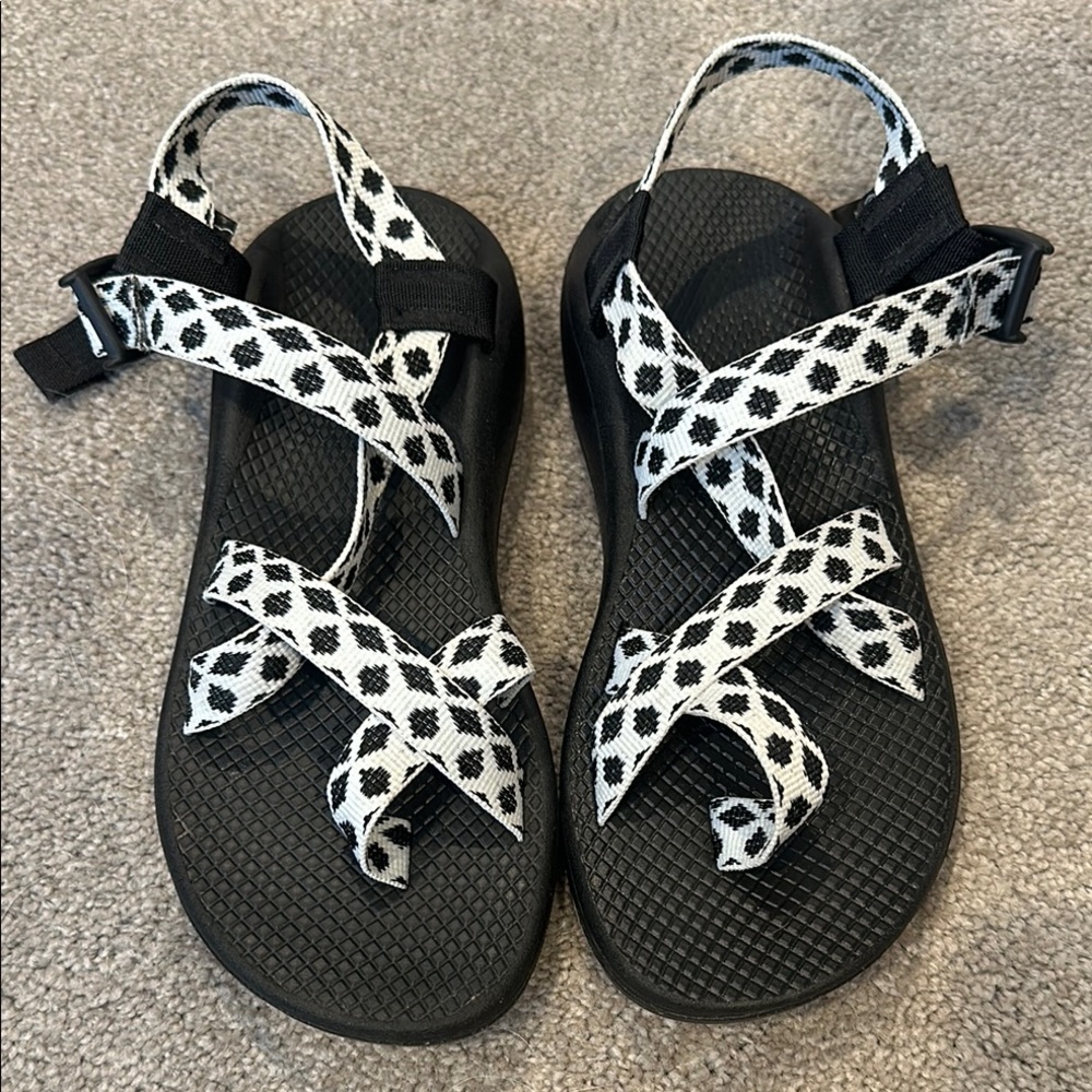 Chaco Black and White Outdoor Sandals with Crisscross Straps